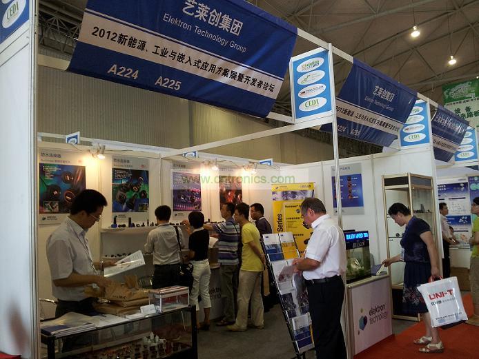 Elektron攜工業(yè)防水連接器連接現(xiàn)身中國(成都)電子展