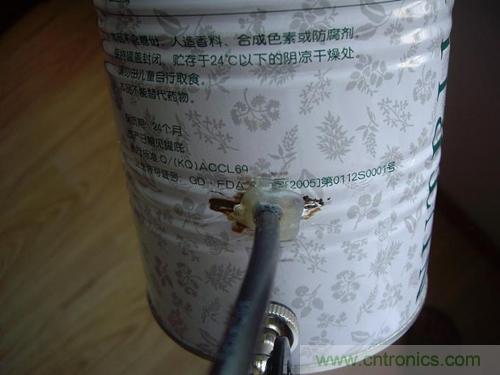 最簡單使用的天線——罐頭天線，可做正饋大鍋饋源！ 