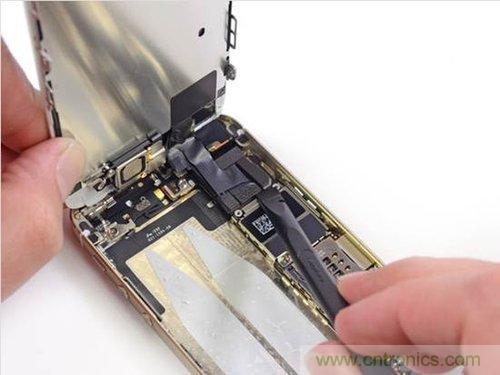 土豪金iPhone 5S拆解：內(nèi)部結(jié)構(gòu)升級(jí)，維修難度增加