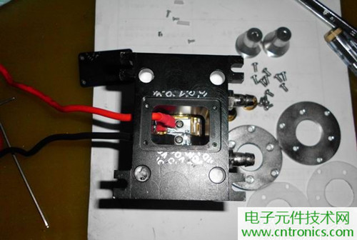 這貨一萬三？50W半導(dǎo)體激光模塊拆解