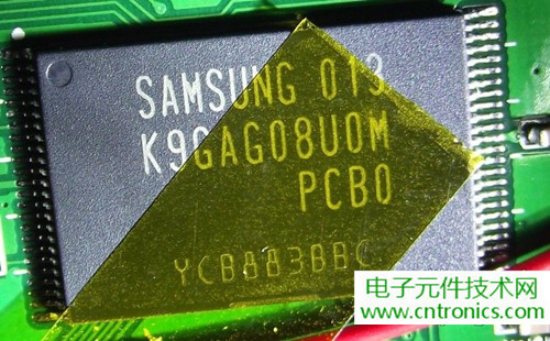探秘電子紙！一款電紙書的電子墨水屏拆解