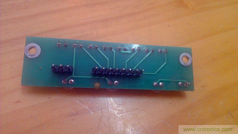 牛人力作！PCB版藍(lán)牙智能小車DIY