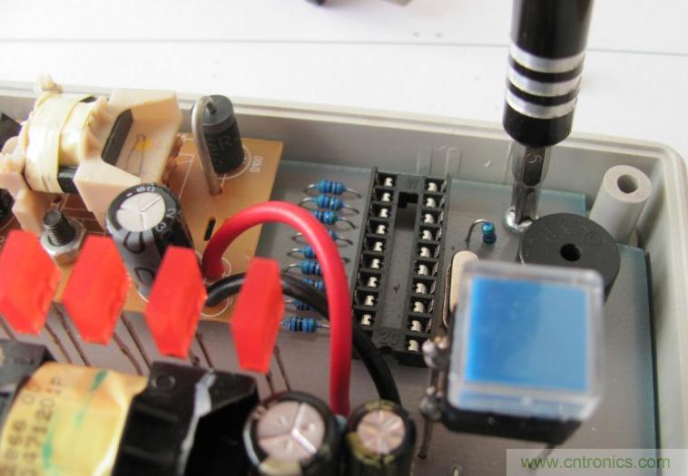 超強(qiáng)大神DIY！Timer Changer 手機(jī)充電設(shè)置DIY過(guò)程全揭秘！
