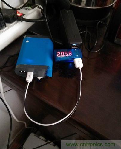 一拆便知！移動電源充電電流如何改造？