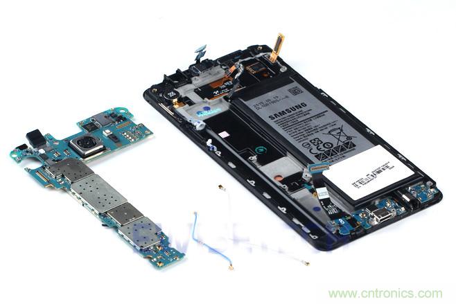 Galaxy Note5拆解，與S系列差距日漸模糊
