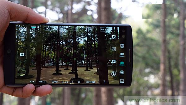 業(yè)界良心 LG V10 評測:剛毅、冷峻，不失人性化
