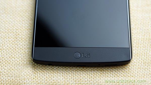 業(yè)界良心 LG V10 評測:剛毅、冷峻，不失人性化