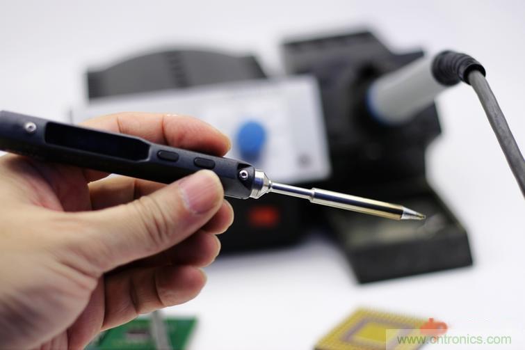 一款能喚起 70 后工程師朋友“童年趣事”的迷你電烙鐵！