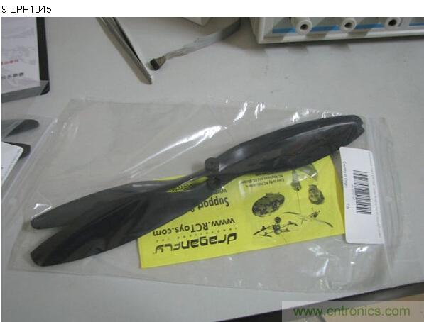 無人機 DIY 制作全過程，酷得不要不要的！