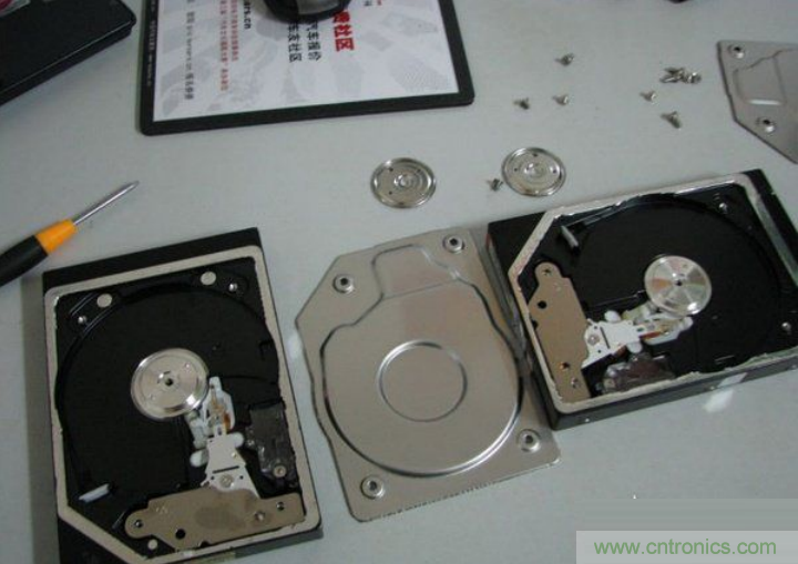 無人機 DIY 制作全過程，酷得不要不要的！