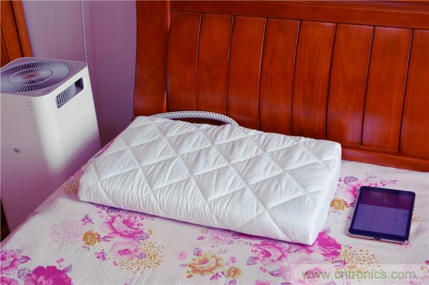 這個(gè)枕頭不僅能挽救睡眠還能挽救婚姻！