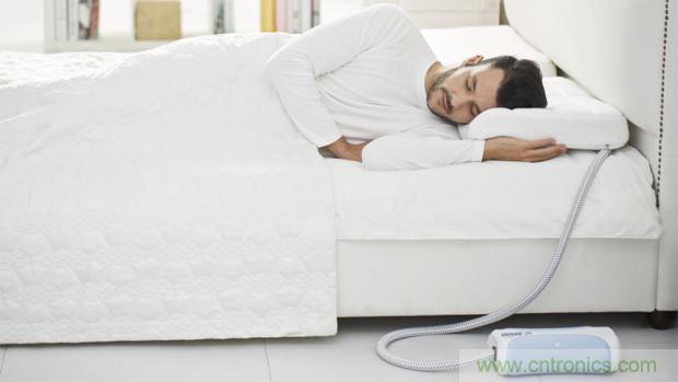 這個(gè)枕頭不僅能挽救睡眠還能挽救婚姻！