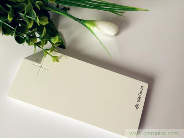 長虹流云智能電源，集“充電”+“存儲”于一身