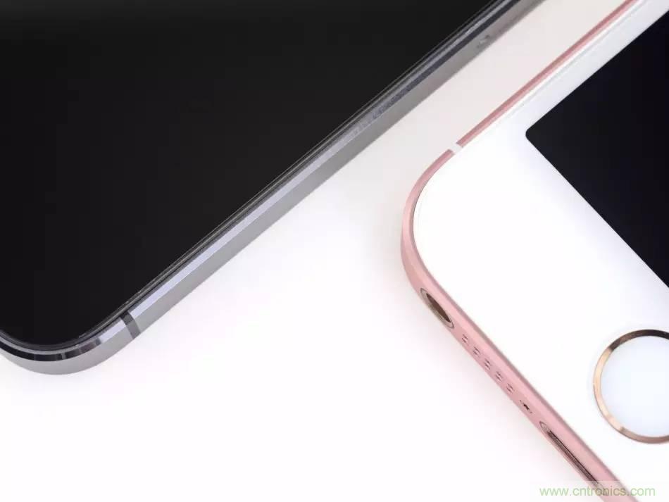 有什么地方?jīng)]有變？iPhone SE真機拆解