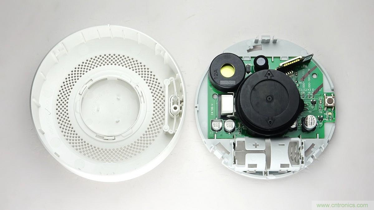 小米煙霧報警器拆解：一顆電池可用五年是如何做到的？