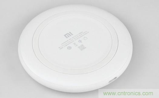 拆解對比：系出同門，小米、紫米無線充電器的差別有多大？