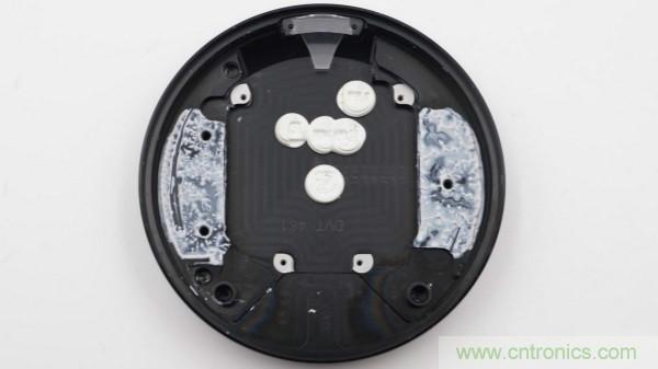 拆解華為保時(shí)捷設(shè)計(jì)快充無線充電器：憑啥能賣699？