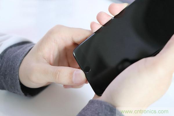 魅族M15拆解：做工精致，壓感Home鍵采用中國芯