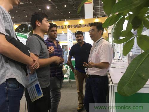 2018物博會：我愛方案網(wǎng)展區(qū)人氣高漲，吸引央企和地方官員高度關(guān)注
