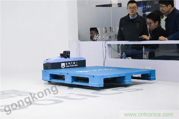 2019慕尼黑上海電子生產(chǎn)設(shè)備展，仙知機(jī)器人賦能電子制造物流智能化！