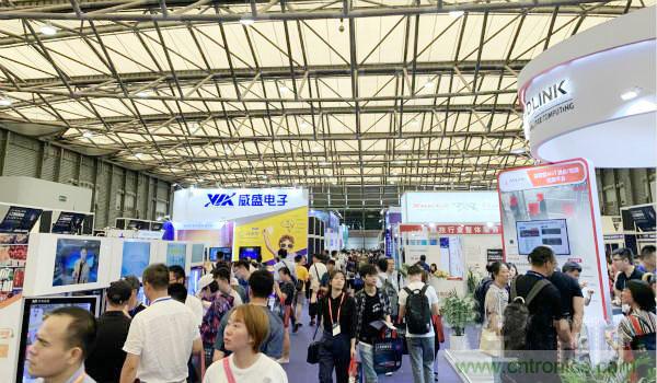 明年再見(jiàn)！“WAIE 2019第四屆上海國(guó)際人工智能展覽會(huì)暨人工智能產(chǎn)業(yè)大會(huì)”完美落幕！