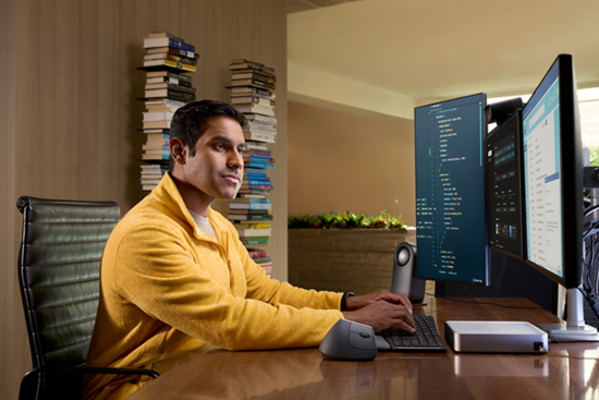 小巧機(jī)身，巨量算力！驍龍X入場(chǎng)讓臺(tái)式機(jī)變得更智能、更強(qiáng)大